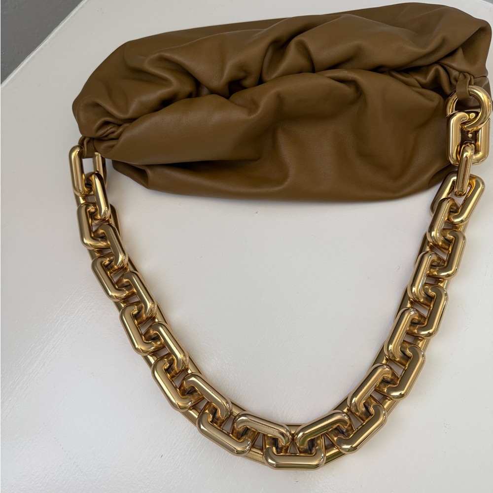 Authentic Bottega Veneta Chain Shoulder Bag - Picture 3 of 11